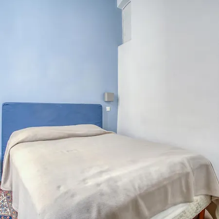 Aquino Apartman Párizs